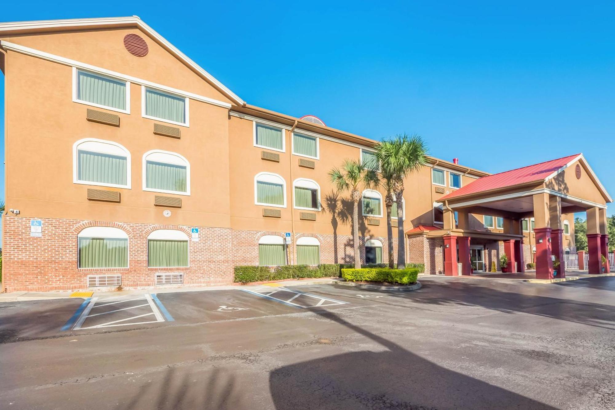 5 Hotels for Couples Near Ocala Tuscawilla Park Worth Booking