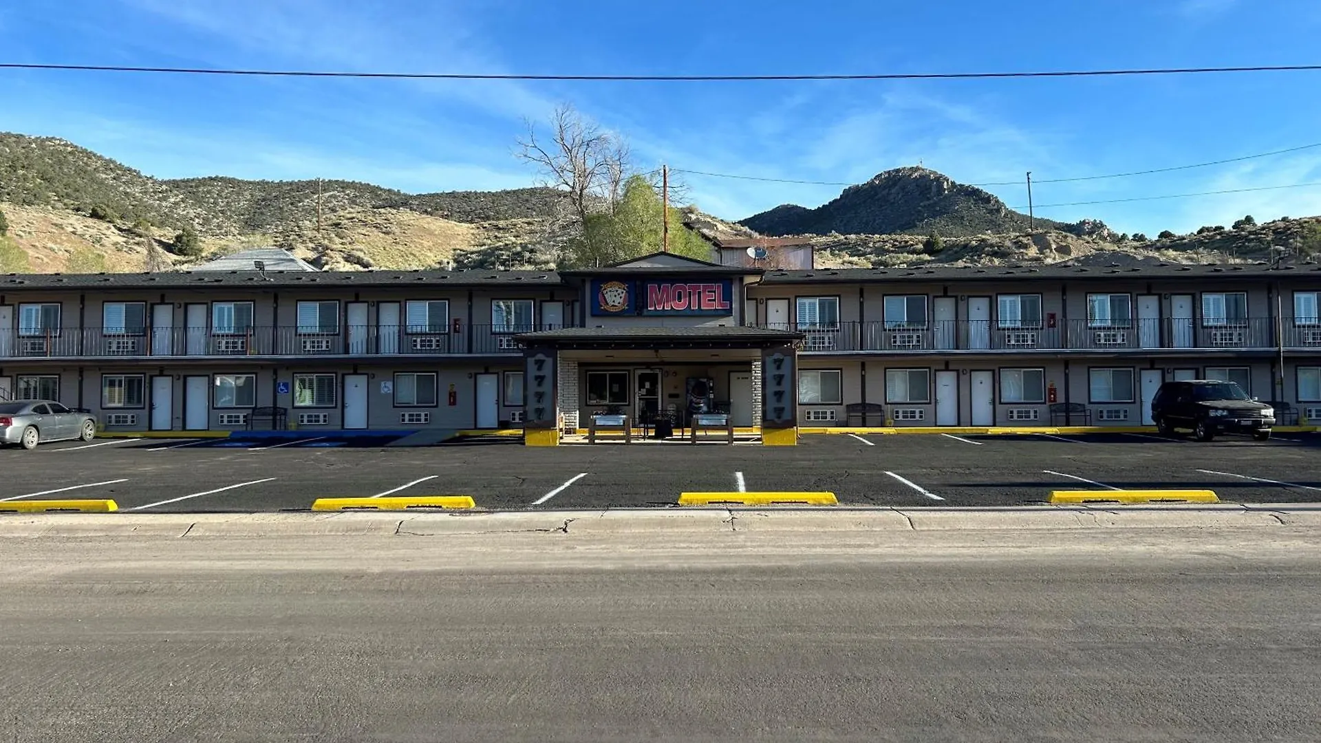4 Nevada Hotels Where Staff Makes the Difference