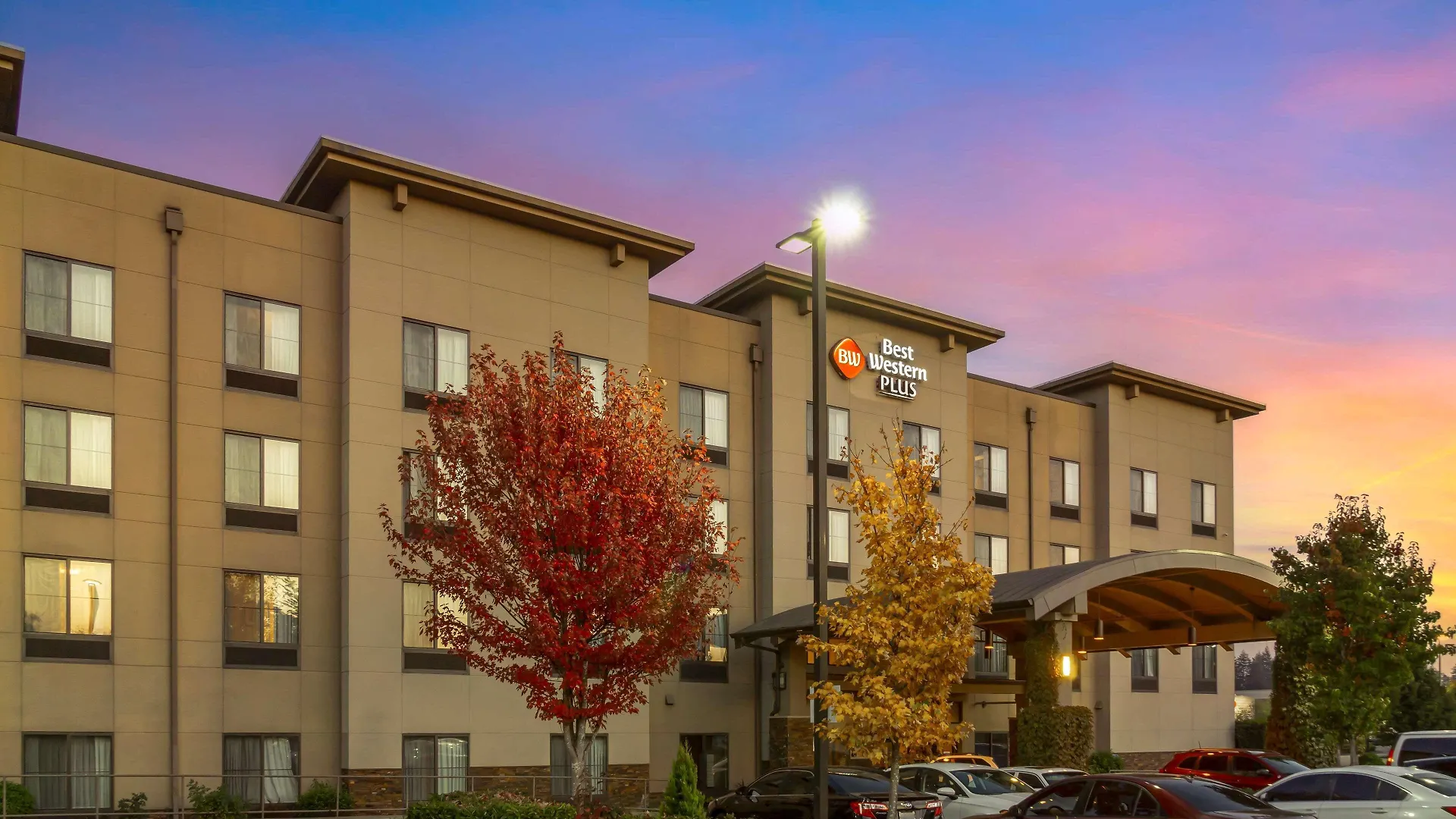 4 Smart Business Hotels Near Lacey City Museum Worth Booking
