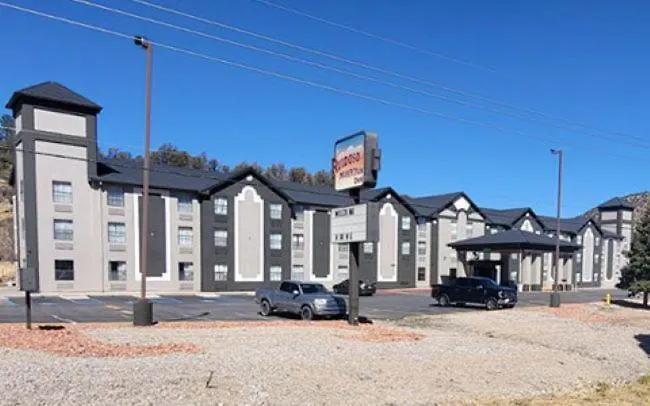 4 Budget Hotels Near Billy the Kid Casino Worth Booking